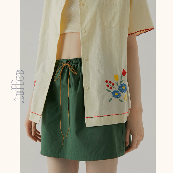 花柄刺繍コットンシャツ《Z00958》