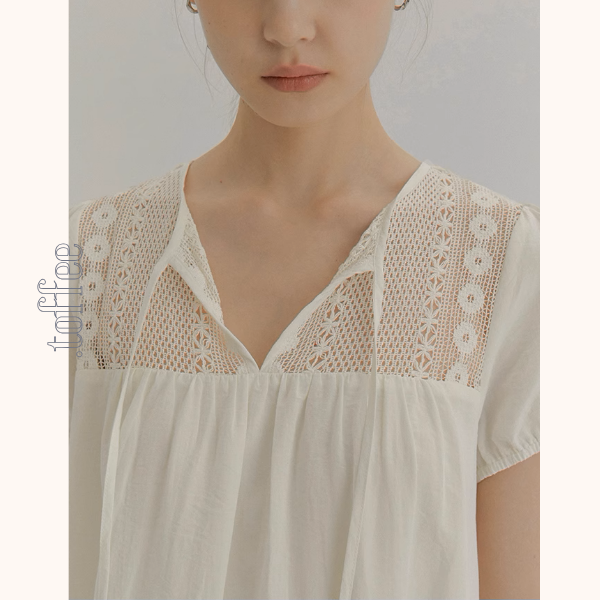 メッシュレースホワイトワンピース《Z01019》