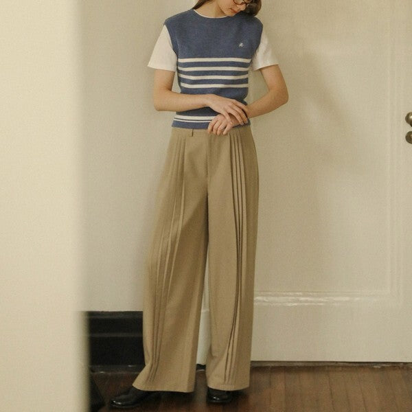 プリーツ入りストレートルーズパンツ Z00382