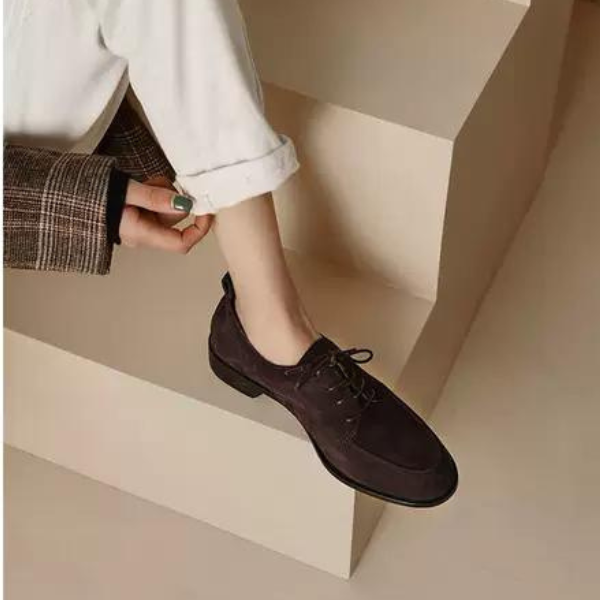【2color】レトロデザインレースアップローファー AU-283