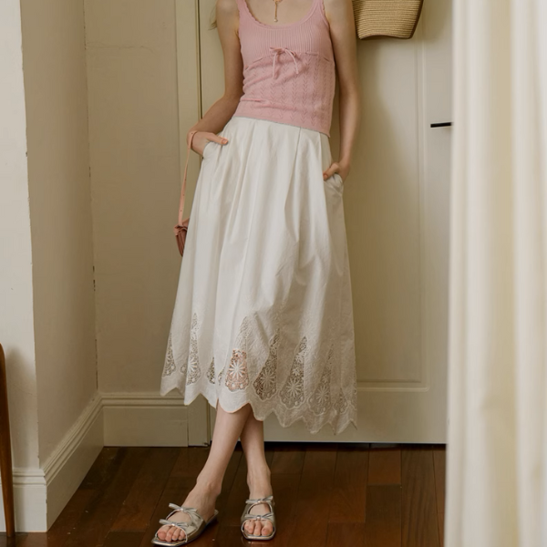 レーズヘムブラウス&フローラルレースミモレ丈スカートセットアップ《Z00896》