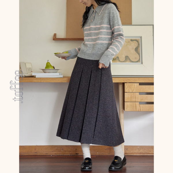 ミドル丈ジャケット&プリーツスカートのウールセットアップ Z00559