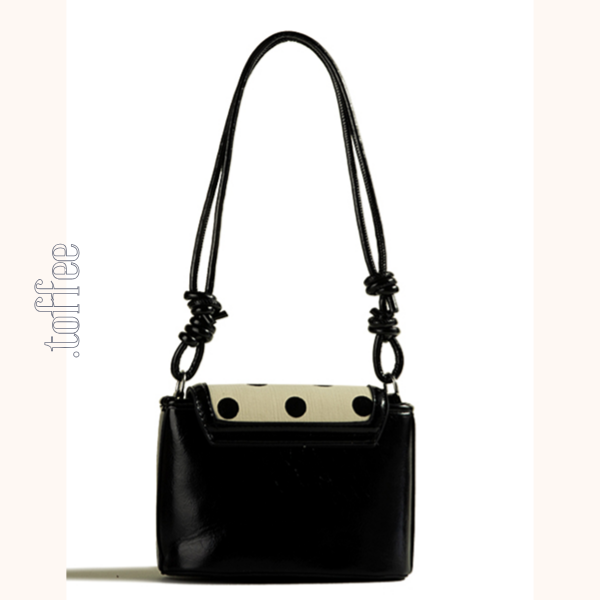 【3color】ポルカドットスクエアショルダーバッグ Z00485