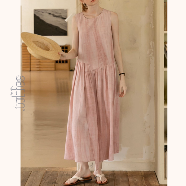 くすみピンクのノースリーブワンピース《Z01044》