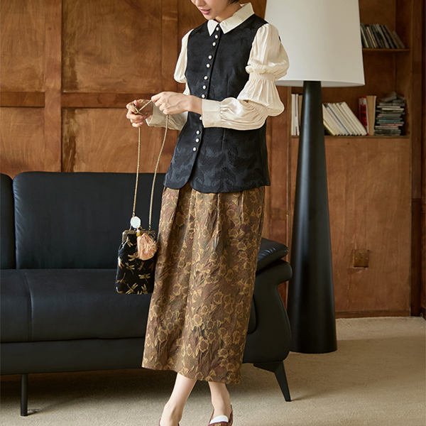 ダマスク柄織りミディアムジレ 《Z00812》