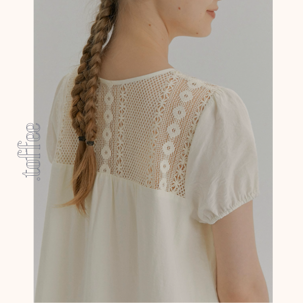 メッシュレースホワイトワンピース《Z01019》