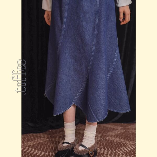 花びらが舞うレトロデニムスカート 《C0207》