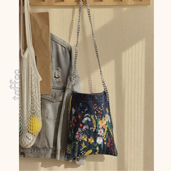 ヴィンテージ花刺繍のデニムチェーンバッグ《Z01212》