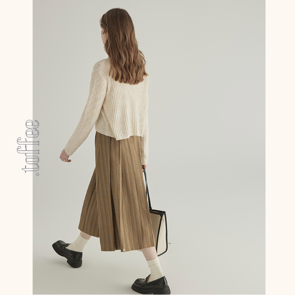 ストライプ柄ダブルブレストテーラードジャケット&ハイウエストプリーツスカートセットアップ 《Z00777》