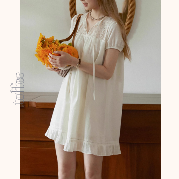 メッシュレースホワイトワンピース《Z01019》