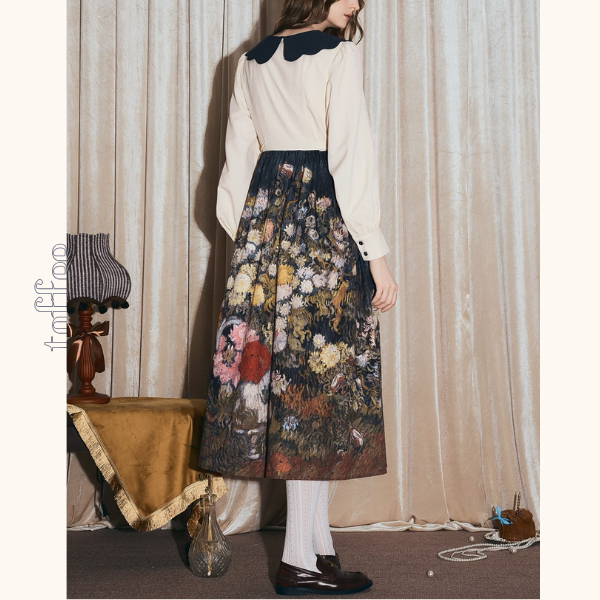 秋の庭に咲く詩・アートスカート《Z01148》