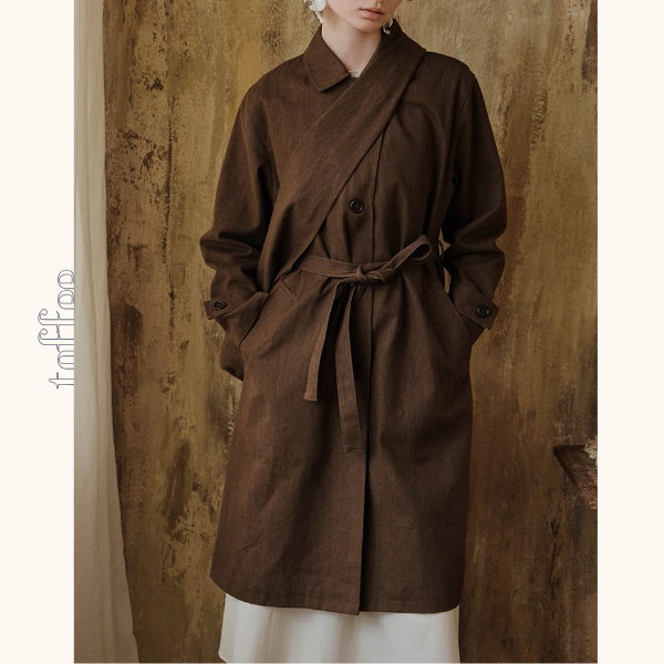 前合わせデザインのブラウンジャケット《Z01086》