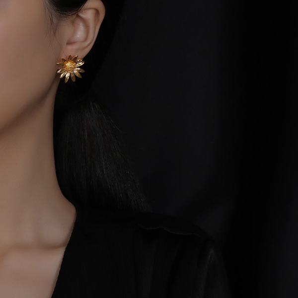 デイジーイヤーピアス X-299