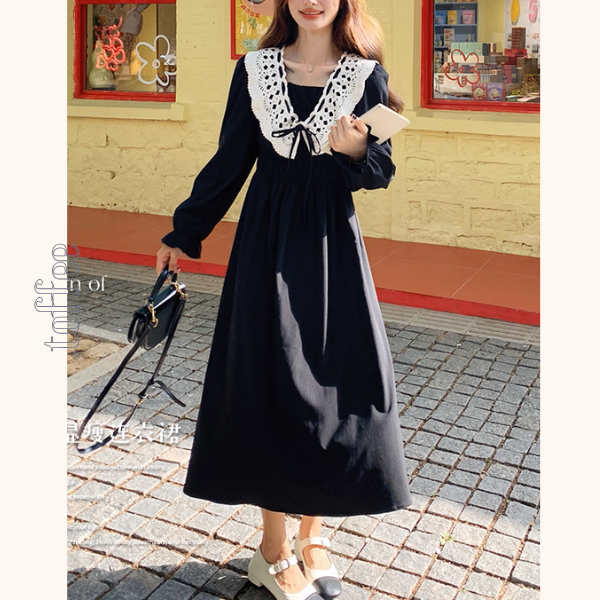 レース襟と歩く、午後の物語ワンピース《Z01154》