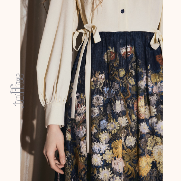 秋の庭に咲く詩・アートスカート《Z01148》