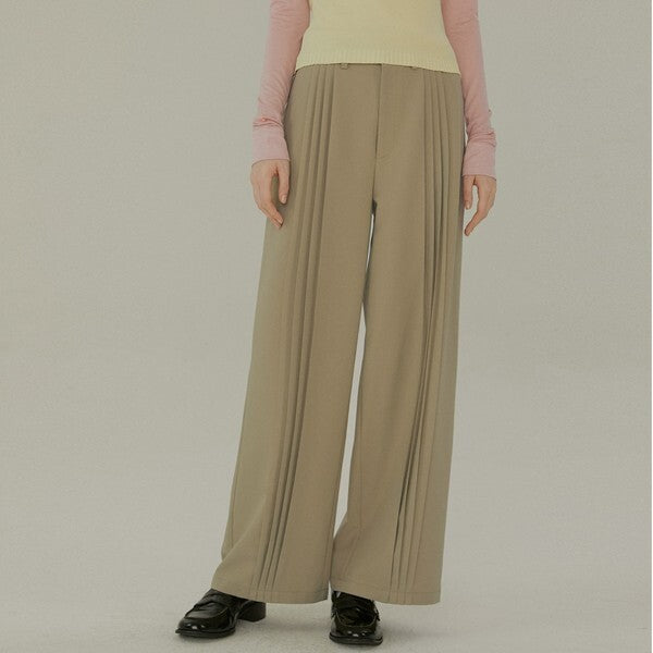 プリーツ入りストレートルーズパンツ Z00382