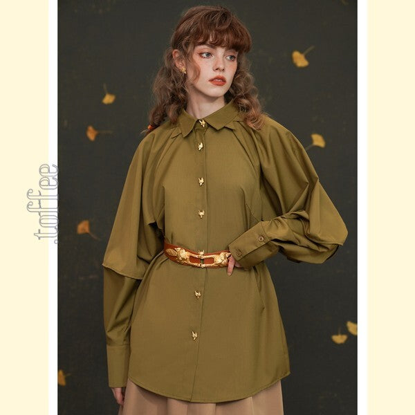 【2color】立体アートを纏う:キツネボタンの折り紙ブラウス C0174