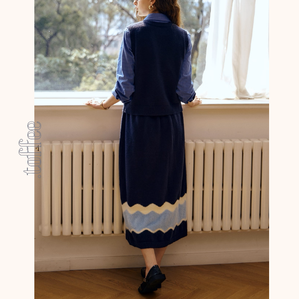 夢の上で跳ねる猫と小さな果実たちのセットアップ《Z01146》