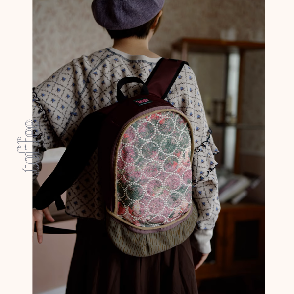 花柄幾何学模様パイピングバックパック《Z00956》