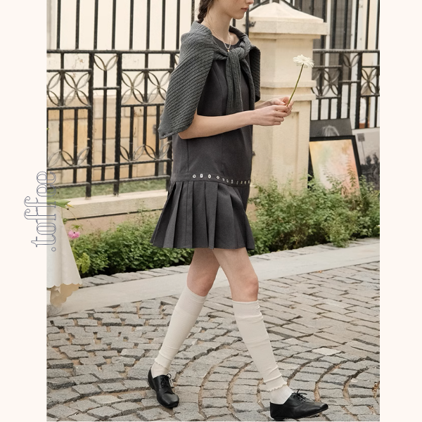 ノースリーブショートプリーツワンピース《Z00875》