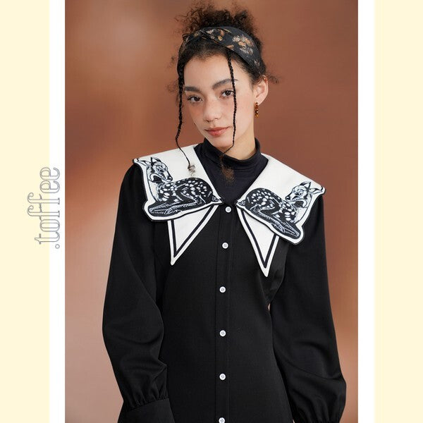 月明かりのバンビが佇む:オリエンタルと幻想が交差するプレッピーワンピース C0186