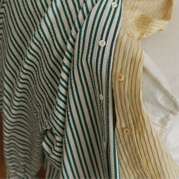 【2color】フード付きオーバーサイズストライプシャツ Z00130