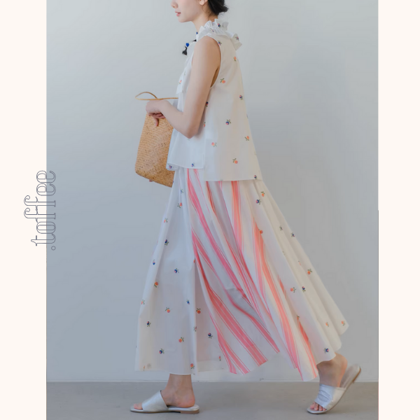 小花とストライプの切替プリーツスカート《Z01075》