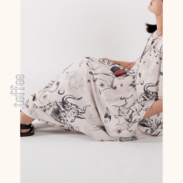 星座柄Aラインルーズワンピース  Z00419