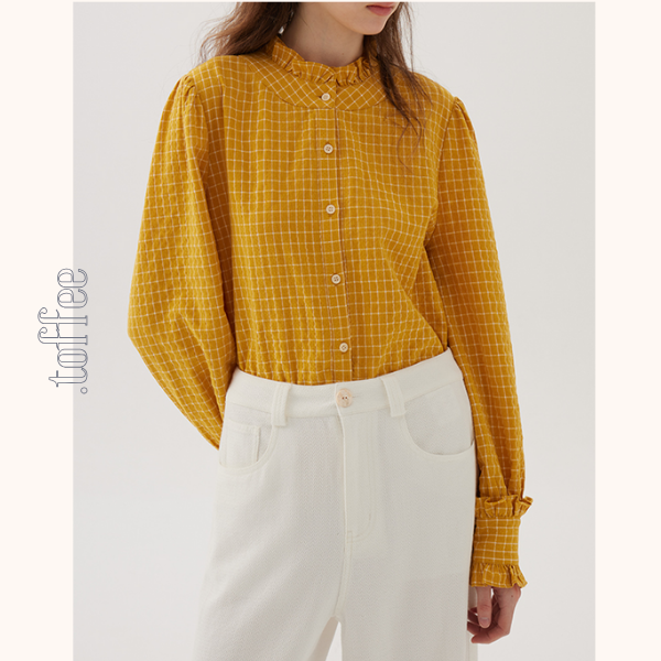 フリルネックチェック柄スリムシャツ《Z00848》