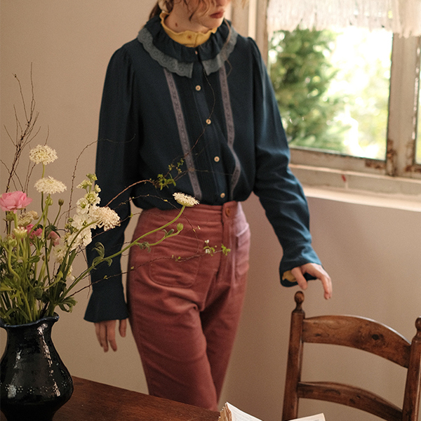 ダブルレースカラーガーリーブラウス Z00508