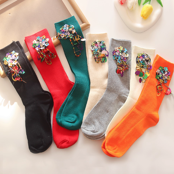 ビジュー刺繍が華やぐ5色ソックスセット《Z01118》