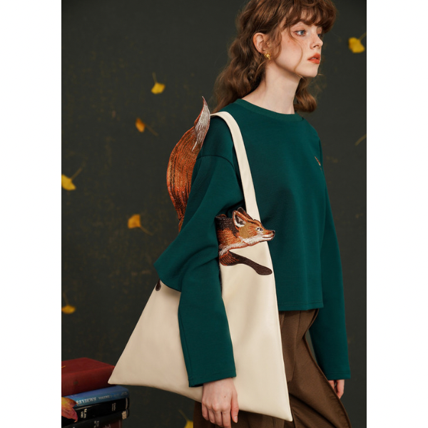 【2color】フォックス刺しゅうのバッグスリーブトップス AU-463