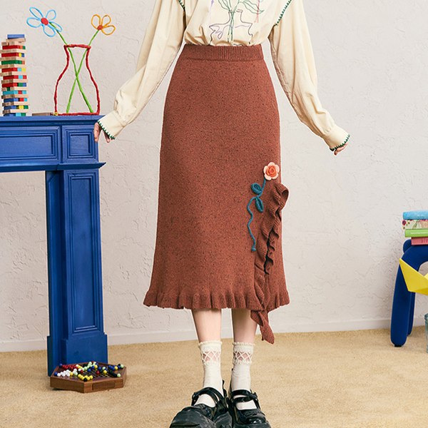 フラワー刺繍&フリルヘムロングスカート 《Z00686》