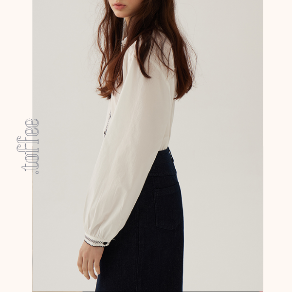 コントラストカラーレースディテールシアーブラウス《Z00844》