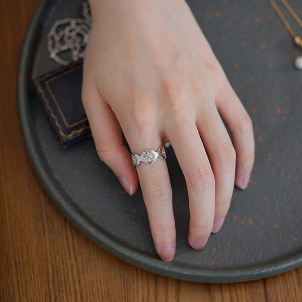 ミニフラワーデザインスリムリング AU-147