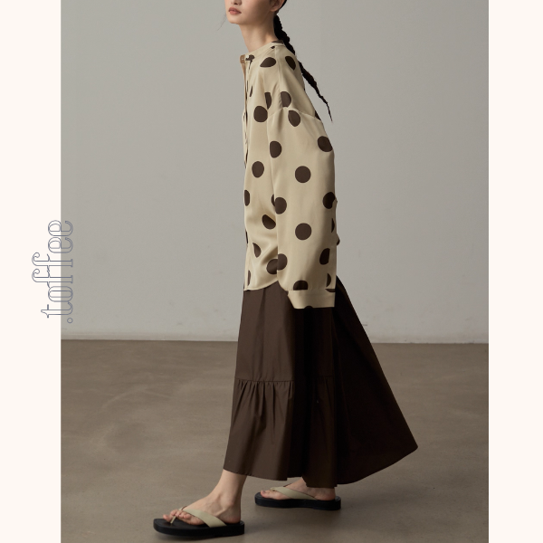 リズムを奏でる、大きな水玉シャツ《Z01120》