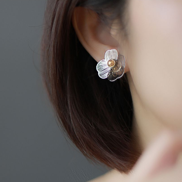 【2pattern】ワイヤーフラワーモチーフイヤーアクセサリー 《Z00768》