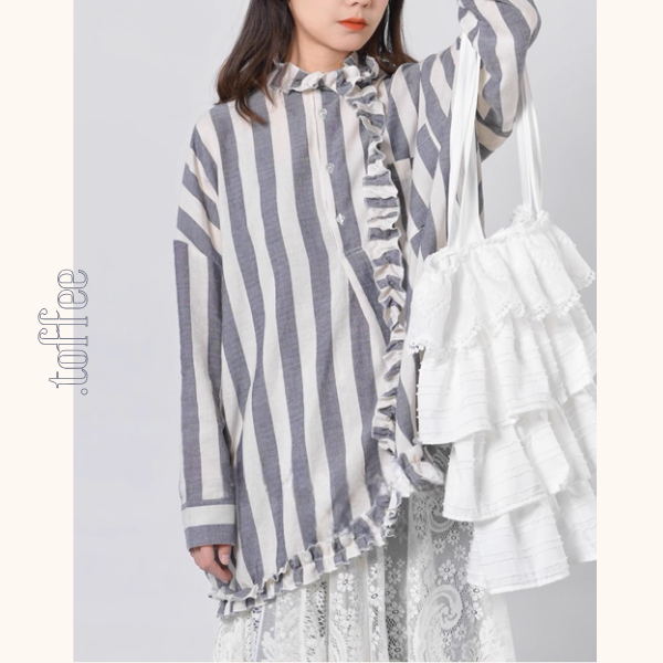 【2color】ストライプ柄フリル装飾シャツ《Z00894》