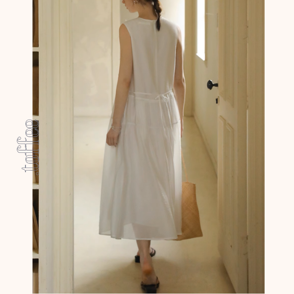 フラワー立体装飾ノースリーブティアードワンピース《Z00887》