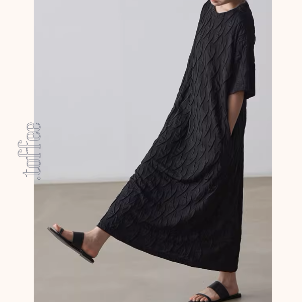 ラウンドネックロングブラックワンピース《Z00996》