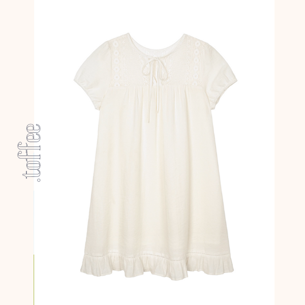 メッシュレースホワイトワンピース《Z01019》