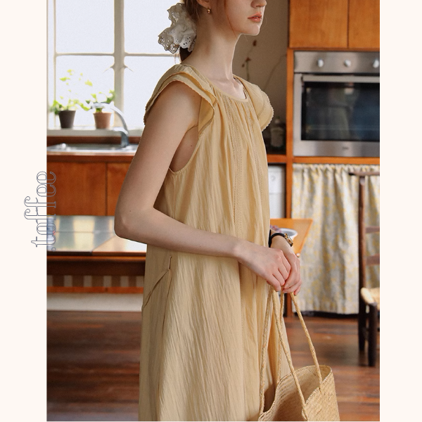 フライングスリーブミモレ丈ワンピース《Z01026》