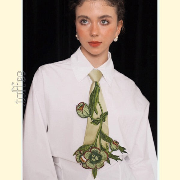 アートとフォームが融合したハイエンドシャツ 《C0202》