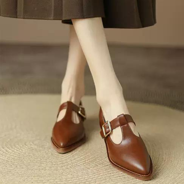 【2color】レトロベルトバックルポインテッドシューズ AU-267