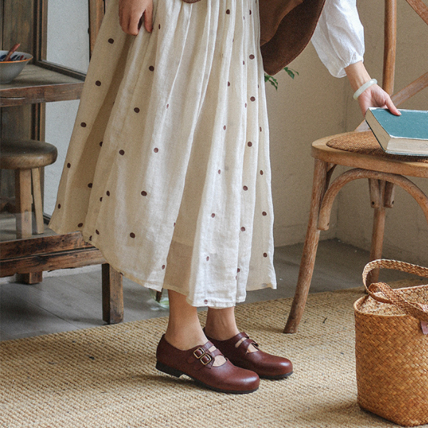 【2color】ラウンドトゥゴールドバックル付きローファー Z00147