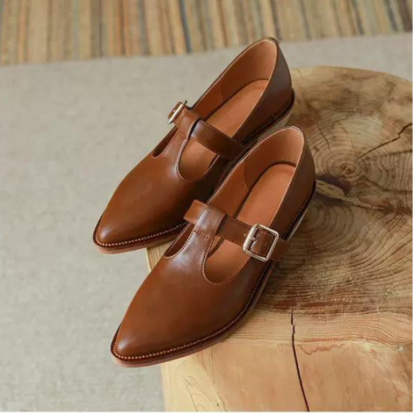 【2color】レトロベルトバックルポインテッドシューズ AU-267