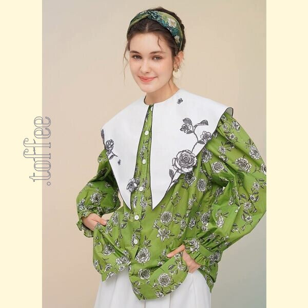 ローズフレンチレトロプリントシャツ: 個性的なエレガンスを纏う 《C0213》