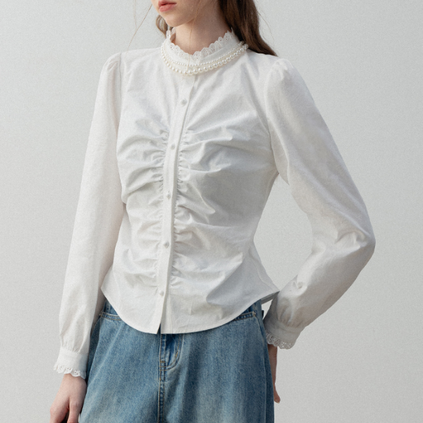 パール&レースネックシャーリングロングスリーブシャツ 《Z00721》