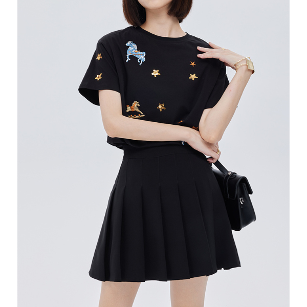 ポニーと星の刺繍入り半袖ニットトップ Z00203