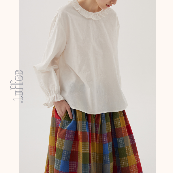 【2color】フリルネックコットンブラウス 《Z00787》